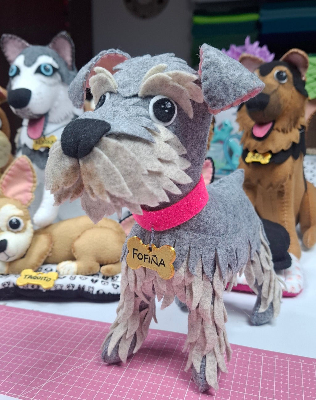 Perrito Schnauzer en Paño Lency/Fieltro + BONUS Perrito Cocker | Molde Digital