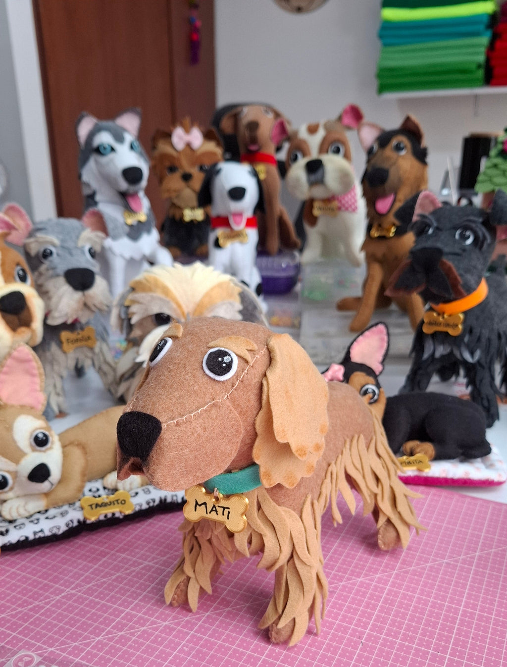 Perrito Schnauzer en Paño Lency/Fieltro + BONUS Perrito Cocker | Molde Digital